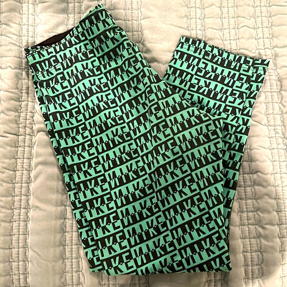 Nike Capri leggings